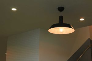 Iluminação para pé-direito alto